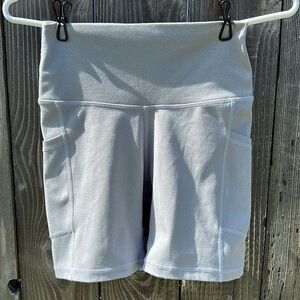 Colorfulkoala Athletic Shorts with Side Pockets- Women’s Size Small